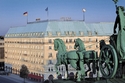 Adlon Berlin - Hotel-Ikone & Politik-Metropole Berlin / VRM Mainz