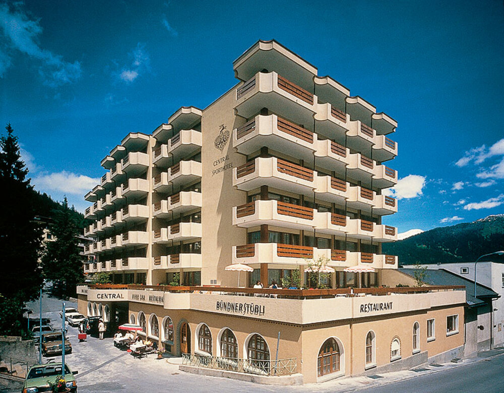 Außenansicht des Central Sporthotels in Davos