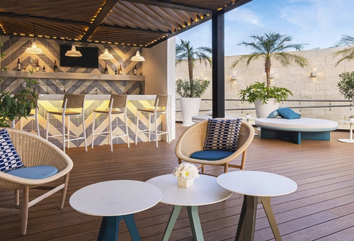 Dachterrasse des Avani Cancun Airport Hotel